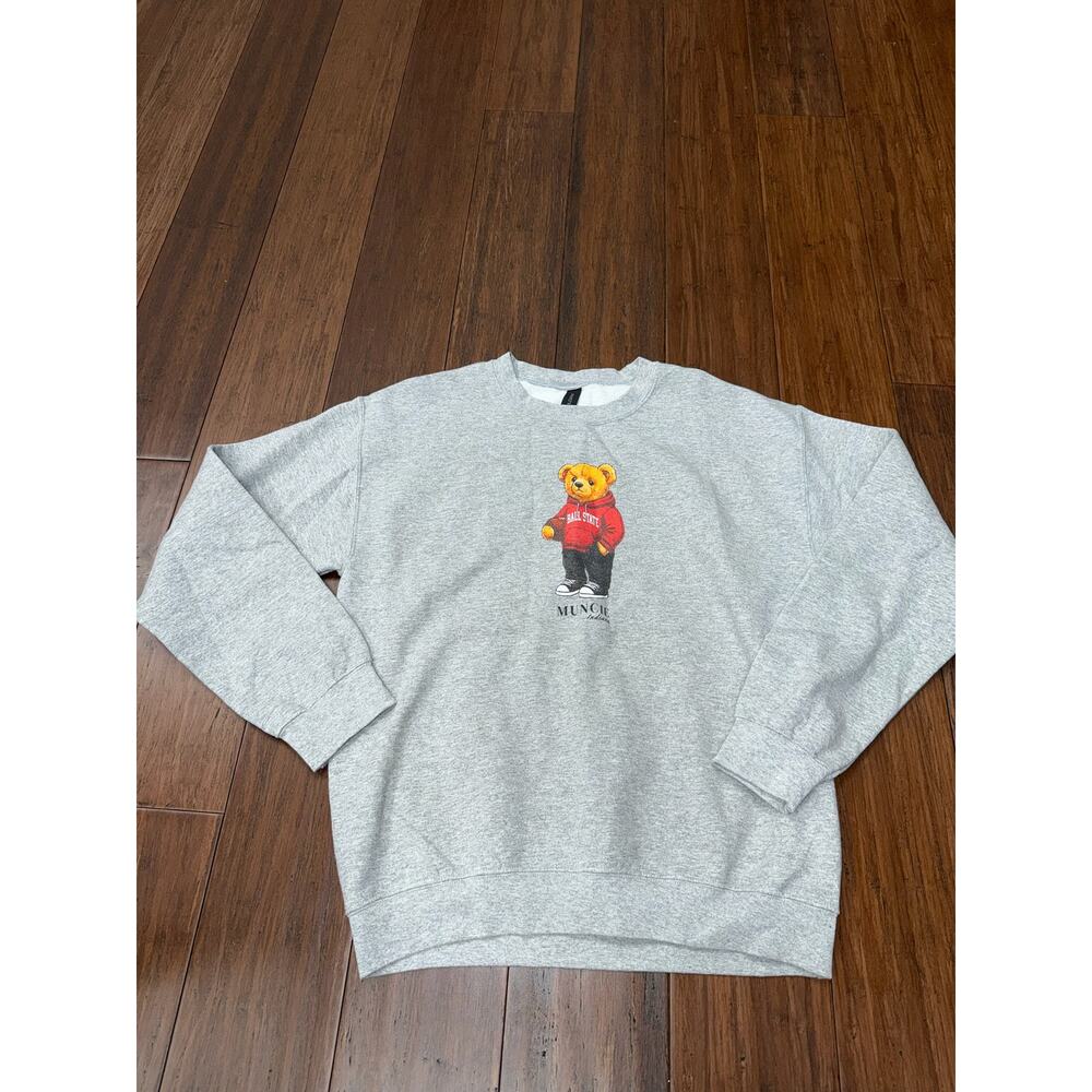 Muncie, Indiana "Ball State" collegiate Ralph Lauren bear sweatshirt Medium
